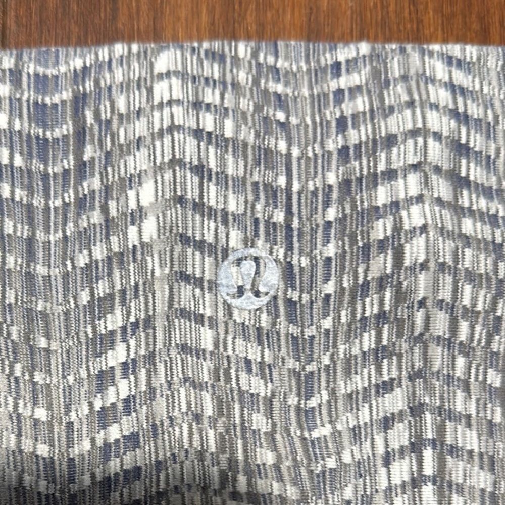 Lululemon Ladies Leggings - Picture 5 of 7